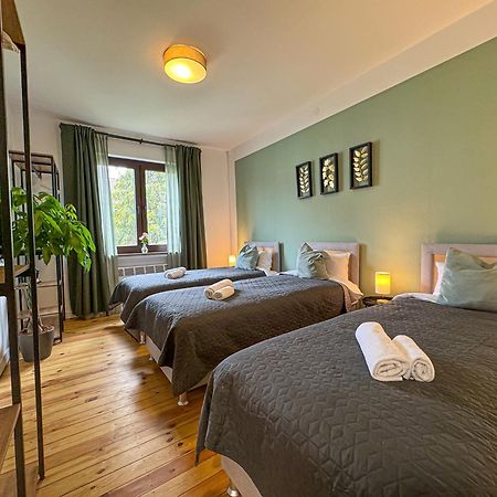 Immostay #8 - Haus Fuer 13 Personen Mit 7 Zimmer - Grosser Garten & Grill, Free Parking, Wlan Bremen Bagian luar foto