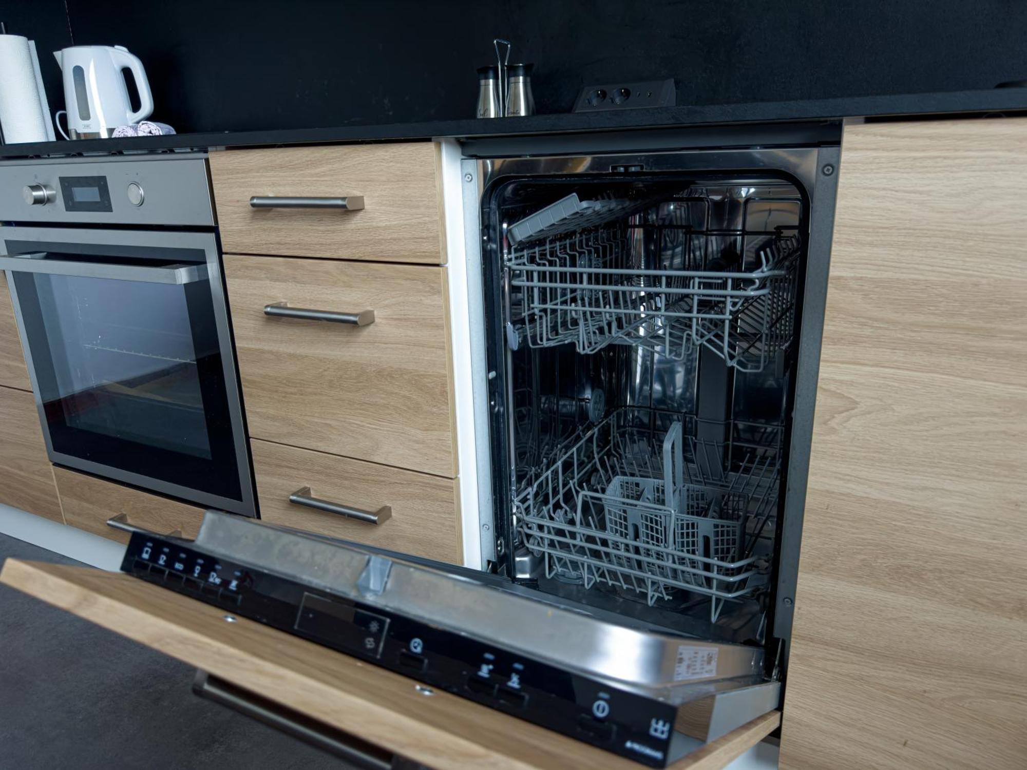 Immostay #8 - Haus Fuer 13 Personen Mit 7 Zimmer - Grosser Garten & Grill, Free Parking, Wlan Bremen Bagian luar foto